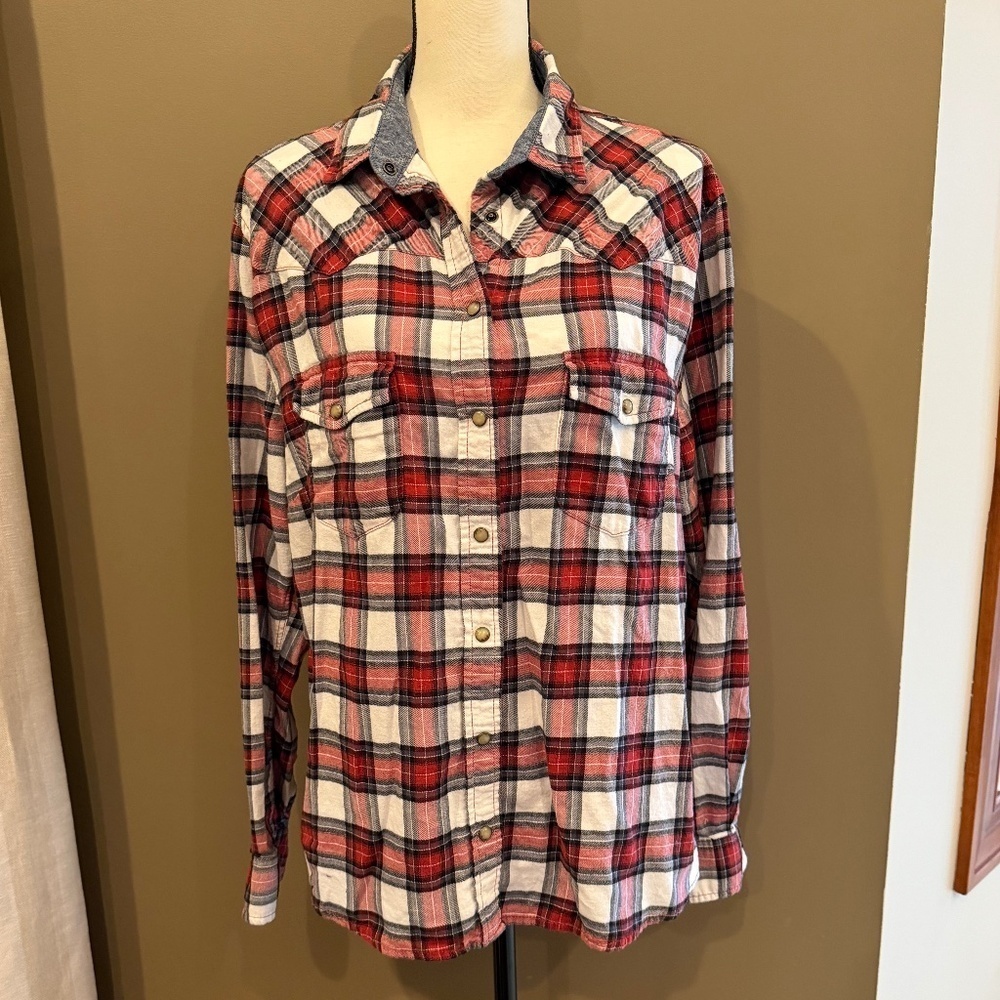 JACHS Girlfriend Bea Black and Red Plaid Long Sleeve Button Down, Size XXL